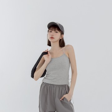 QUEENSHOP_ S 女裝 多色後交叉附Bra設計細肩背心 六色售 現+預 【01041795】