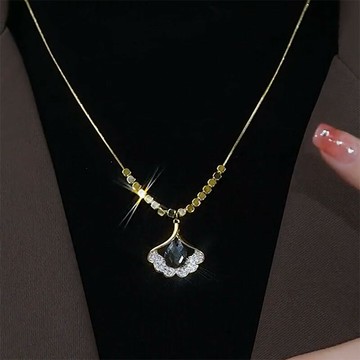 秋冬新款時尚洋氣銀杏葉項鏈2025年新款潮高級感輕奢網紅毛衣鏈女