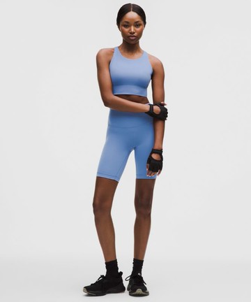 Wunder Train High-Rise Shorts 8" Size 4