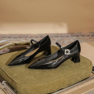 羊皮墊銀色高跟鞋女2024春季新款尖頭一字帶粗跟瑪麗珍單鞋57007