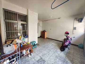 獨家!! 近青埔棒球場 5房大透天 室內停車｜桃園市中壢區聖德路一段