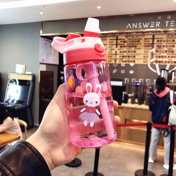 兒童小學生吸管杯男女寶寶夏季防摔塑料杯幼兒園可愛卡通便攜水杯