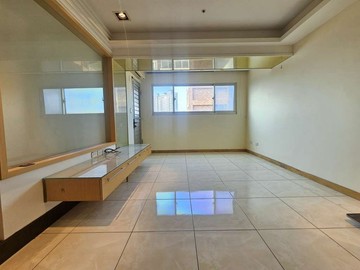 環東極品秀朗二房美廈+車位/住商符店長｜新北市永和區環河東路四段