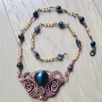 【曲水辰手作】彼得石與油膽雙尖水晶金屬線編織項鍊