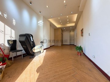 健康里鄰｜燙金樓店｜臨路｜優質好屋..｜彰化縣彰化市崙平北路