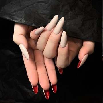 💗Yuki Nail💗爆款橢圓穿戴甲尖頭紅底高跟鞋皮粉裸色高階感手工美甲穿戴甲貼片