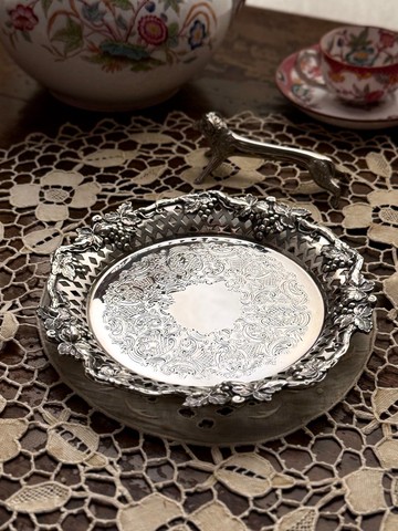 50262-典雅法國古典葡萄藤花飾鍍銀碟盤15.5cm