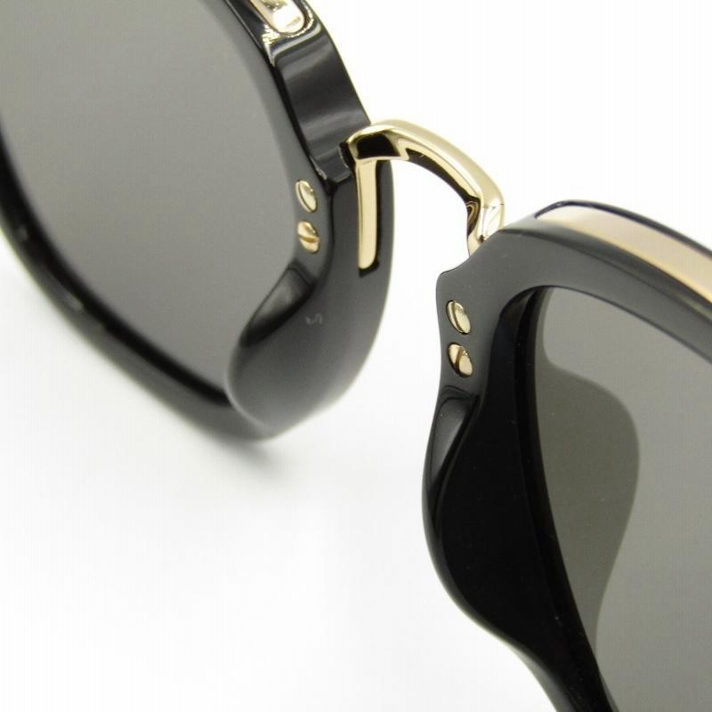 TOMFORD トムフォード サングラス TF804-K 01D 良品 TOM FORD トムフォード サングラス TF804-K 01D