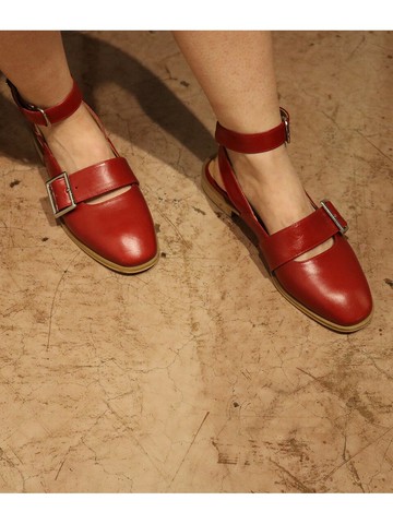 T010 Buckle Strap Cherry Red