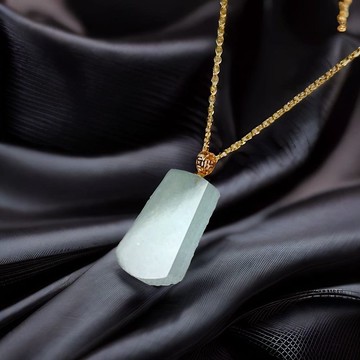 【母親節特惠】冰種無事牌項鍊18K金 | 天然緬甸翡翠A貨 | 送禮