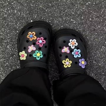特賣🥇夏日新款鏤空透明果凍花朵洞洞鞋鞋扣diy可拆卸配件鞋花鞋麵裝飾 鞋扣裝飾diy配件 卡馳洞洞鞋扣配件 KJIK