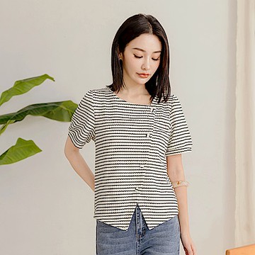 條紋不對稱假門襟泡泡袖上衣-OB嚴選
