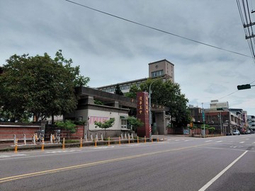 新屋區清華高中學區前院精緻別墅｜桃園市新屋區中華路
