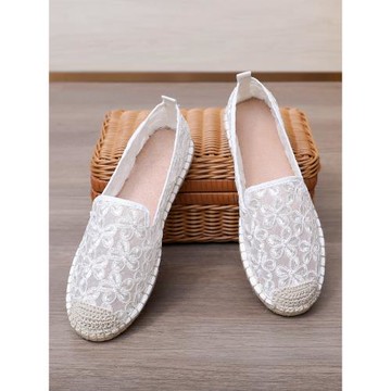 夏季軟底休閑女鞋蕾絲鏤空一腳蹬漁夫鞋小香風單鞋女士老北京布鞋
