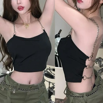 SISI【V23023】熱辣露背鏈條圓領無袖掛脖短款性感辣妹顯胸削肩美背爆乳吊帶露腰背心上衣小可愛海邊渡假春夏