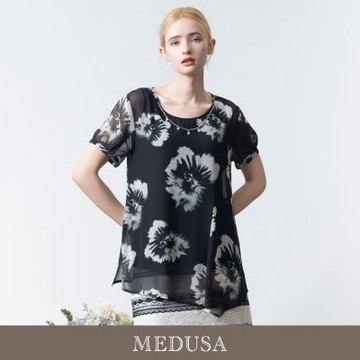 現貨【MEDUSA 曼度莎】珍珠吊飾暈染雪紡上衣（M-2L）｜女雪紡上衣 長版上衣 假兩件式