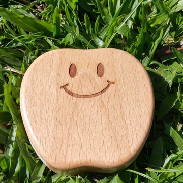 【gift4U 禮物+】台灣客製刻名兒童乳牙保存盒 中間微笑 (乳牙盒 乳齒盒 兒童禮 小學生 成長紀念)