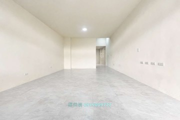 潭子栗林車站8米臨路精裝美透天｜台中市潭子區祥和路