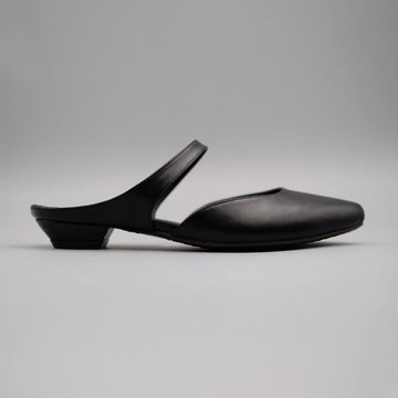 Bridge. (黑色) Black Mules | WL