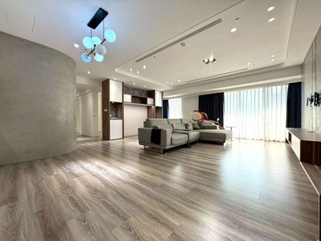 ｛余育賢｝文化中心〃永信登峰〃北歐風簡約大４房平車｜高雄市新興區五福一路