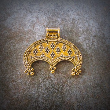 手工銅製女性護身符，月牙形銅製項鍊墜飾，烏克蘭月亮墜飾