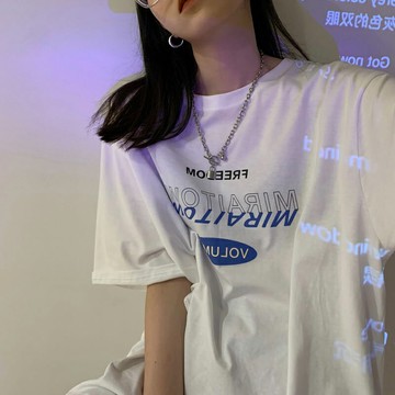 白色t恤女短袖ins超火夏季2021年新款設計感字母印花復古半袖上衣