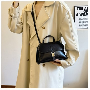 『Mika迷卡』A29現貨  新款復古風秋冬時尚高級感通勤單肩包百搭斜背小方包 預購請聊聊