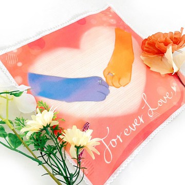 純棉100% MIT不掉色::插畫小方巾-執子之手