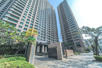 美術之星超高樓排景觀角間雙平車｜高雄市鼓山區美術東四路