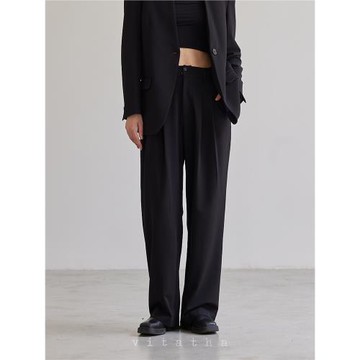 番塔塔Vitatha 顯瘦絕絕版型純色設計褶皺休閑直筒羊毛心機西裝褲