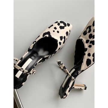 韓國東大門ins簡約時尚豹紋松緊帶鏤空包頭方頭細跟高跟單鞋女潮