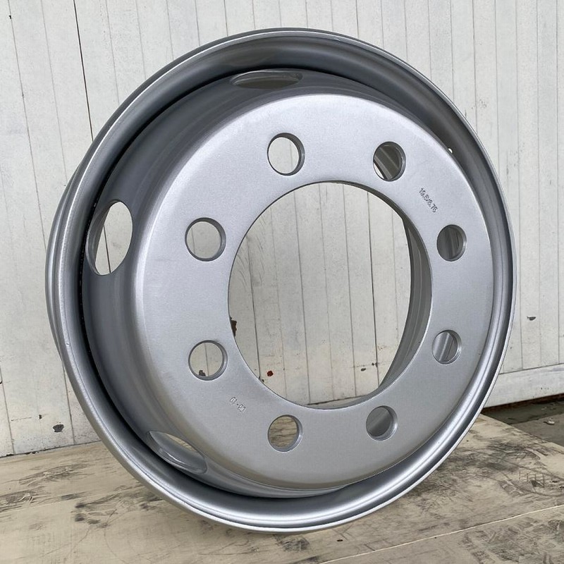 DOT-X あっけなく 19.5インチ×6.75(147) 8穴/275 新ISO規格