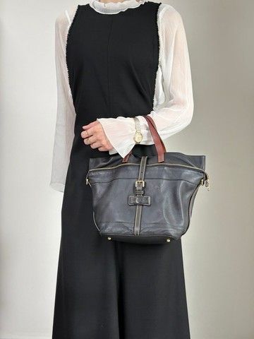 【日本直送 名牌中古包】LOEWE 羅威 側背包 黑色 前釦 2way 皮革 vintage 古董 pszdm6