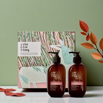 [快速出貨]【茶籽堂】靜謐之中遇見初心💗胭脂馬版畫｜水芙蓉洗沐禮盒 附禮袋