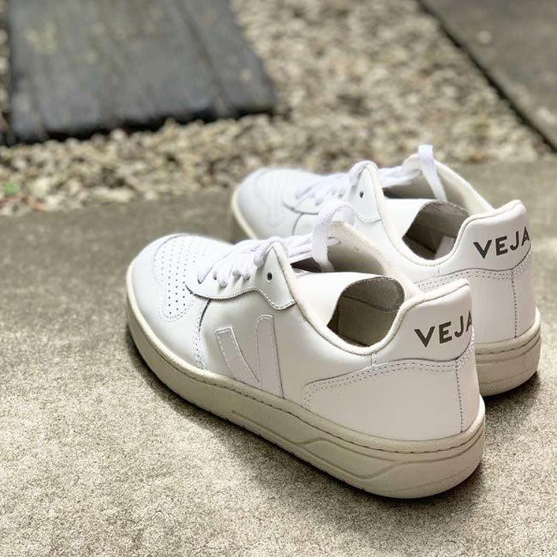 正規販売店) VEJA スニーカー ヴェジャ ベジャ V-10 レディース