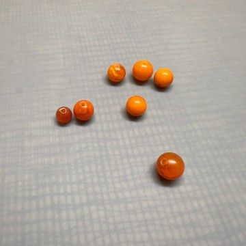 老蜜蠟散珠– LB-154