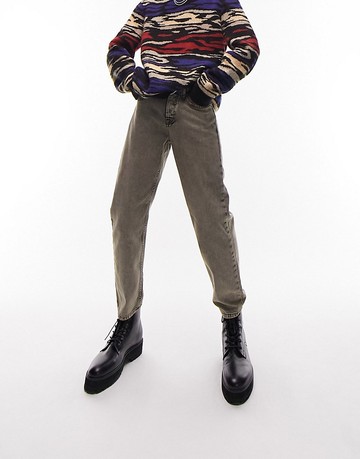 Topman relaxed jeans in dark tinted grey-Black