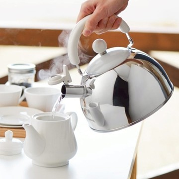 日本 NEW PLEAL 不鏽鋼笛音茶壺2.5L 白柄