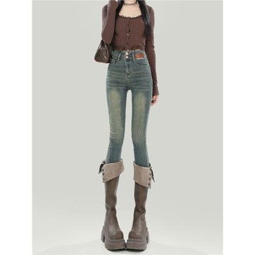 拉夏貝爾水泥灰小腳牛仔褲女2025新款秋冬季加絨鉛筆彈力緊身褲子