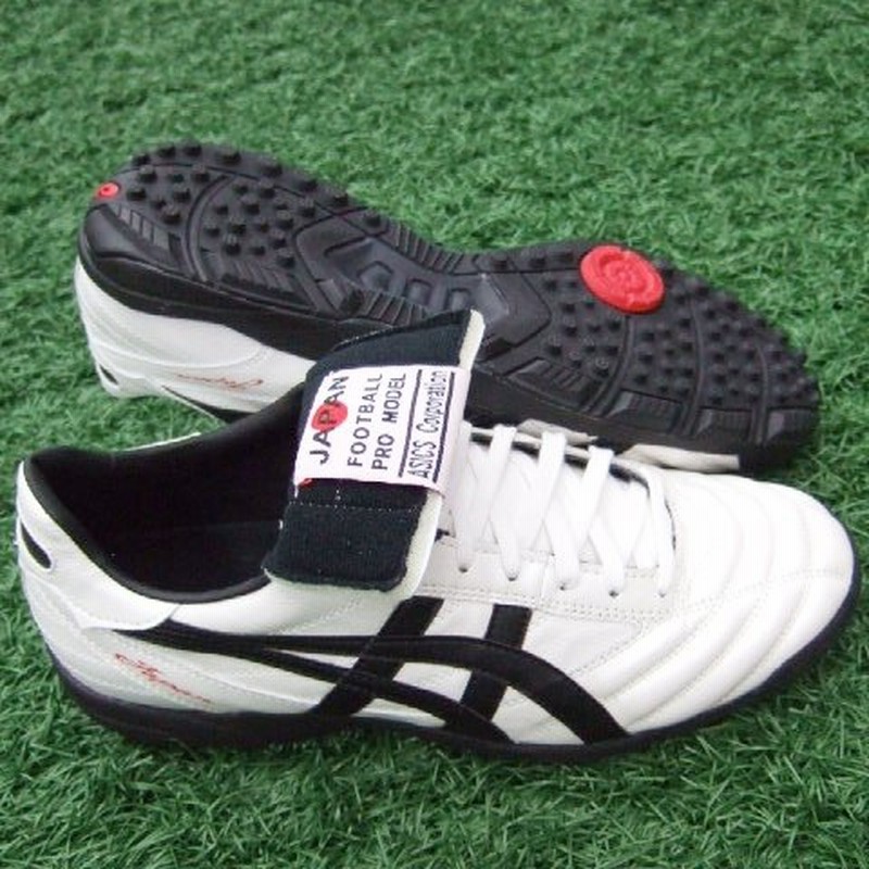 トレッカージャパン パールホワイト ブラック Asics アシックス サッカートレーニングシューズtst 通販 Lineポイント最大0 5 Get Lineショッピング