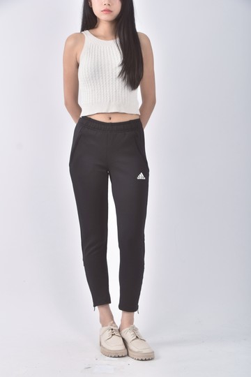 (S) adidas寬版黑色長褲