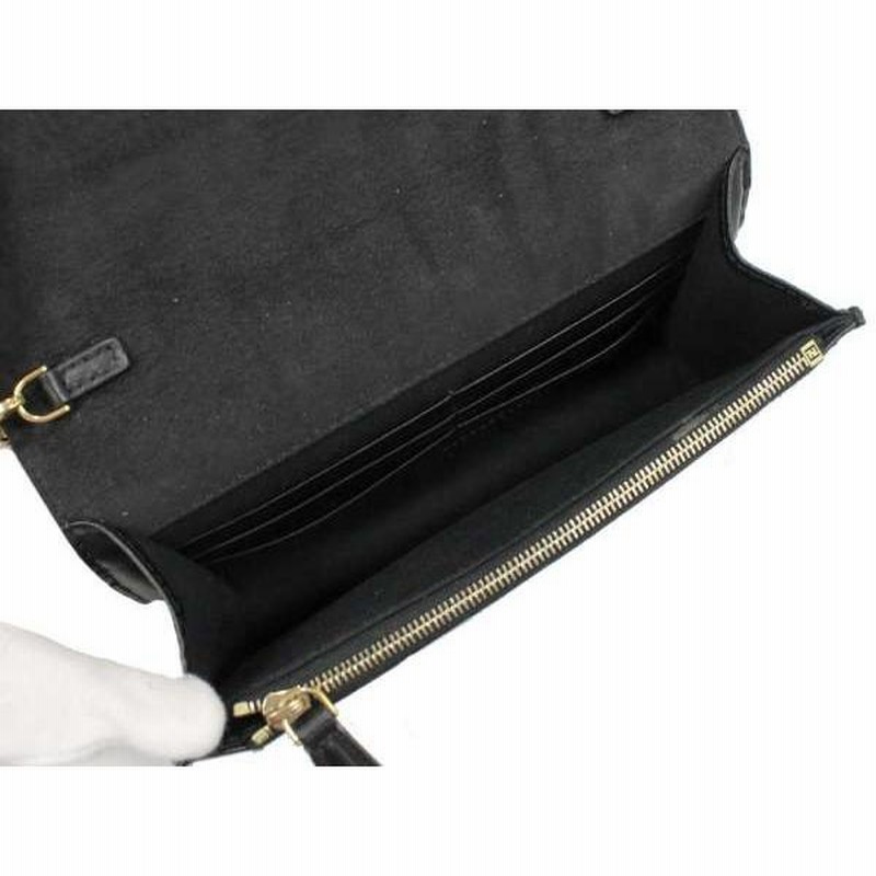 フェンディ チェーンウォレット スタッズ 8M0346 A13K F0XBW FENDI