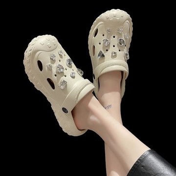 新款洞洞鞋女網紅夏季外穿時尚水鉆踩屎感防滑包頭沙灘厚底涼拖鞋