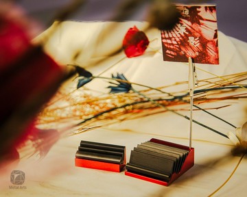 【航太邊角料再造】葉影名片座