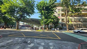 光華/二聖雙商圈☆學區優質騎樓透天｜高雄市前鎮區英德街