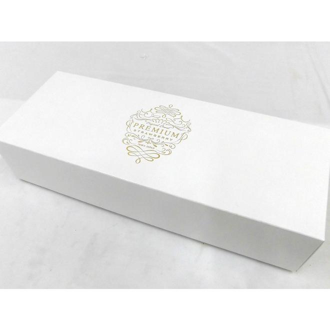 奈良県産 ”プレミアム 白いちご 淡雪いちご” 5Lサイズ 3粒 専用化粧箱 送料無料