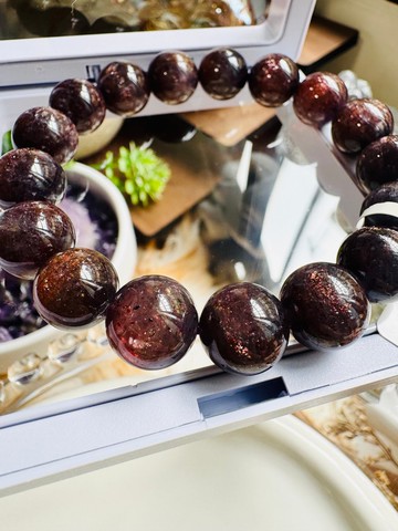 畢業璀璨血滴菫青石12-12.5mm44.58g彩麟光守財增加人緣開發智慧