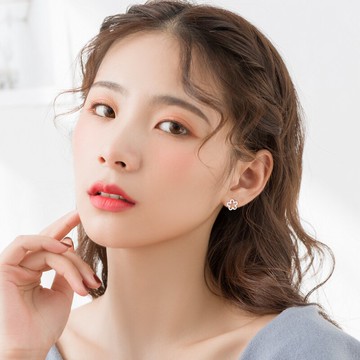 s925純銀花朵耳釘少女感磨砂耳環年新款潮小眾設計簡約耳飾品