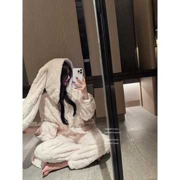 「LA」Bonie邦尼熱線*少女純欲可愛兔耳朵珊瑚絨保暖睡衣套裝女冬