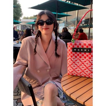 落落狷介粉色春款小個子百搭西裝